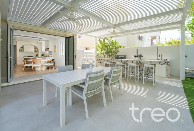 96938313 - Property Main Image