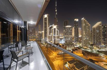 Apartment - 2 Bedrooms - 3 Bathrooms for sale in Paramount Tower Hotel  and  Residences - Business Bay - Dubai