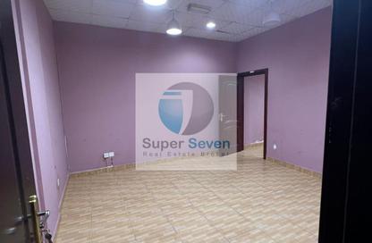 Shop - Studio - 1 Bathroom for rent in Building T02 - Spain Cluster - International City - Dubai Shop - Studio - 1 Bathroom for rent in Building T02 - Spain Cluster - International City - Dubai