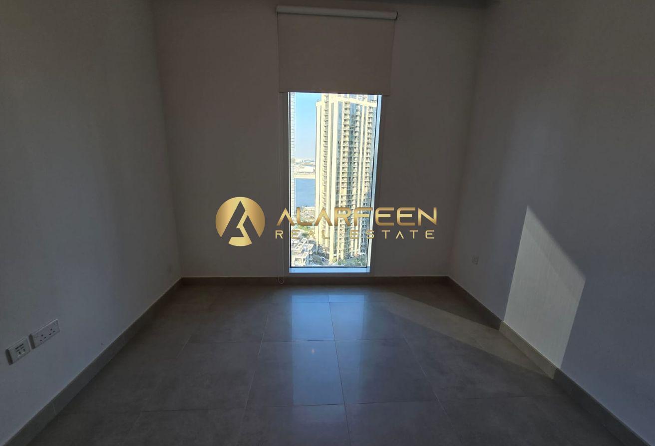 1BR Apartment | Marina & Downtown View | Balcony photo 7