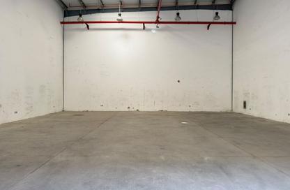 Warehouse - Studio - 1 for rent in Al Sajaa Industrial - Al Sajaa - Sharjah