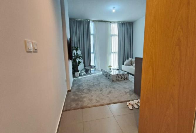 78591960 - Property Image 2