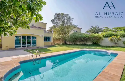 Villa - 4 Bedrooms - 5 Bathrooms for sale in Jumeirah Park Homes - Jumeirah Park - Dubai Villa - 4 Bedrooms - 5 Bathrooms for sale in Jumeirah Park Homes - Jumeirah Park - Dubai