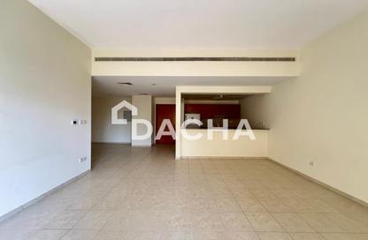 Apartment - 3 Bedrooms - 2 Bathrooms for rent in The Views 2 - The Views - Dubai