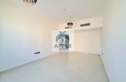 Apartment - 1 Bedroom - 1 Bathroom for rent in AlFalah - Muwaileh Commercial - Sharjah