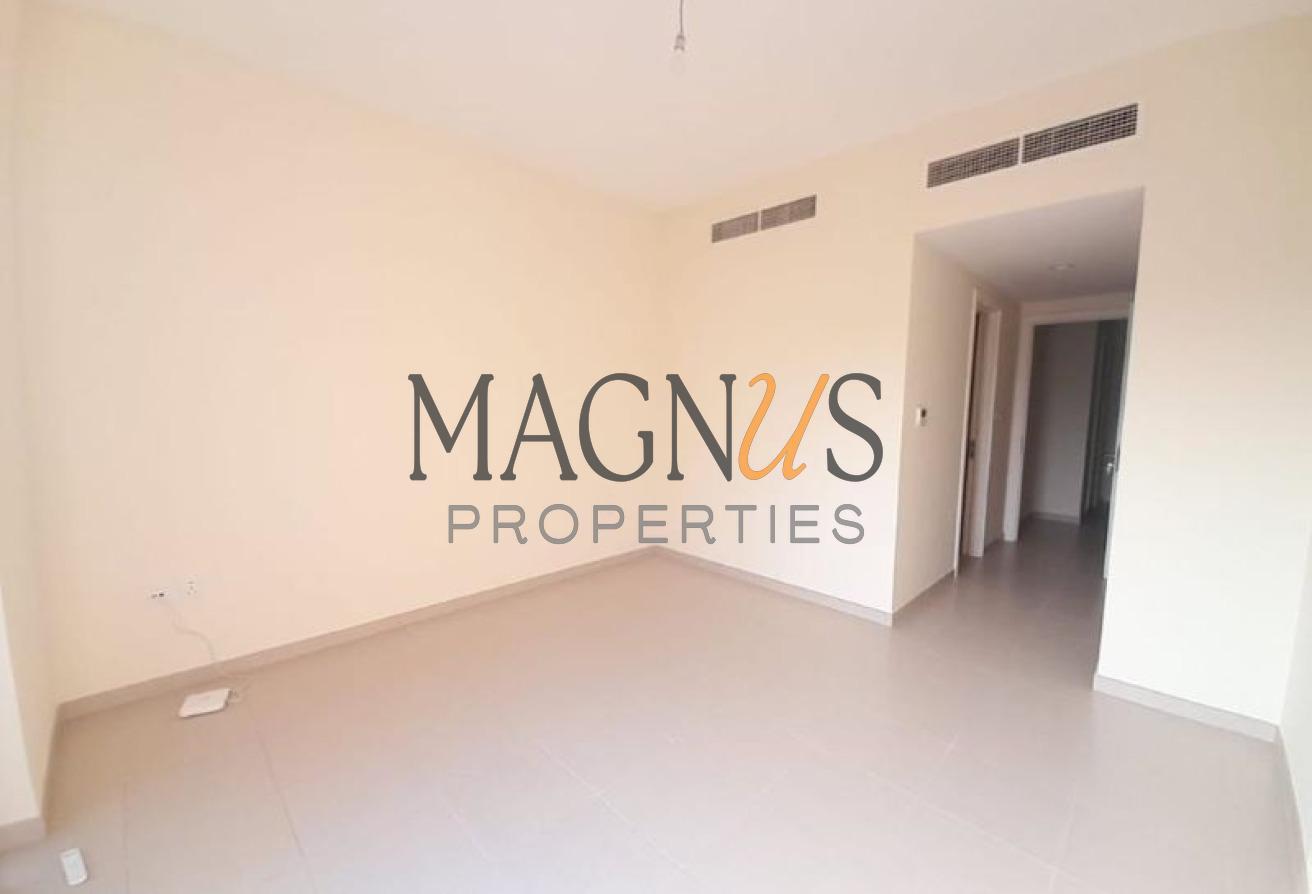 VACANT | READY TO MOVE | UNFURNISHED photo 4
