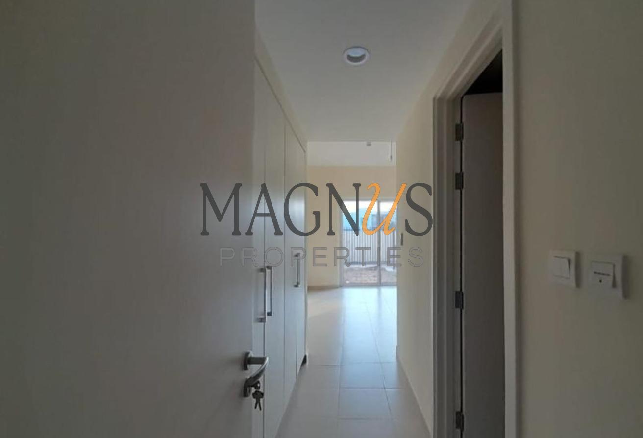VACANT | READY TO MOVE | UNFURNISHED photo 7
