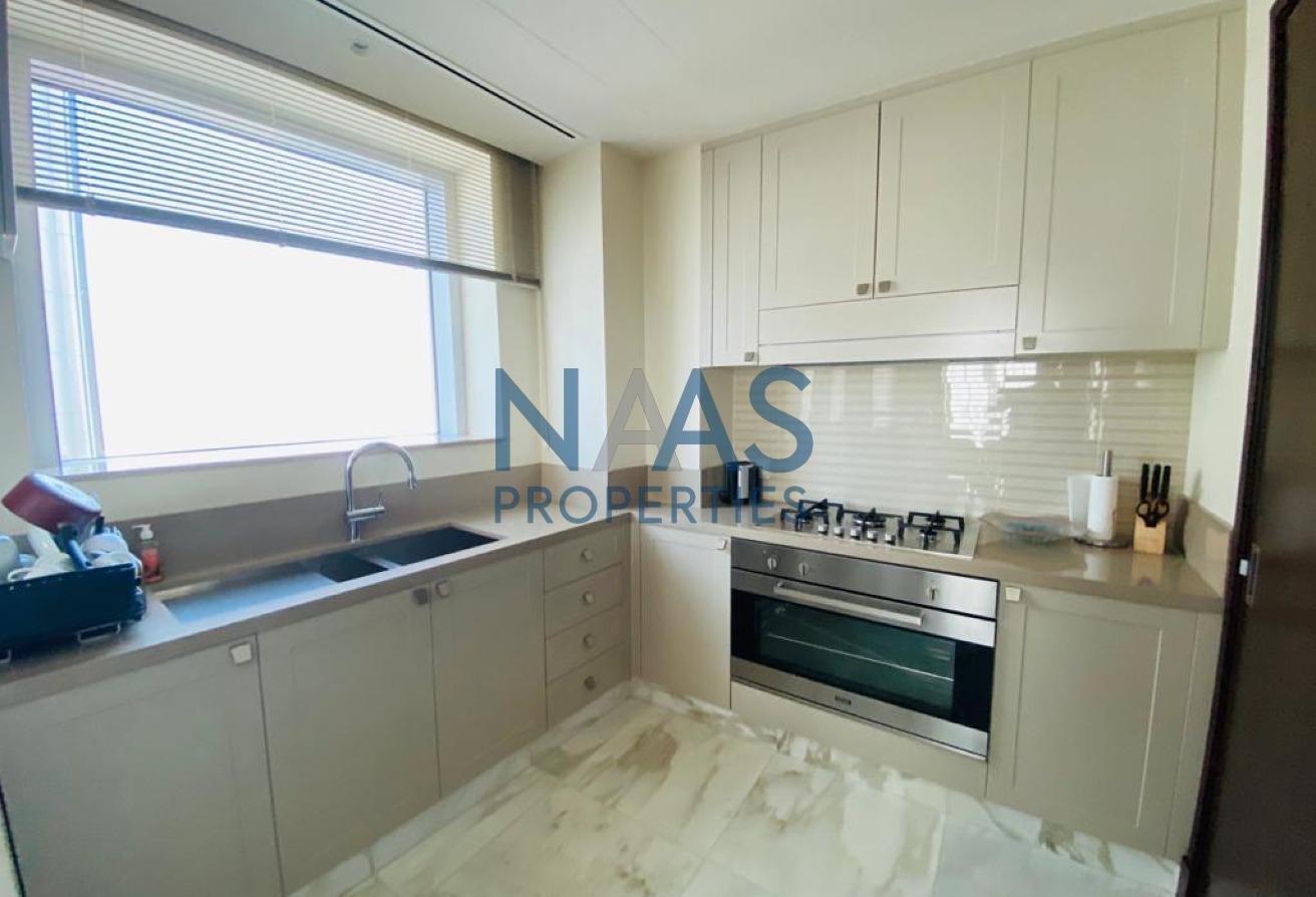 Luxury Apartment in Downtown | Prime Location photo 7