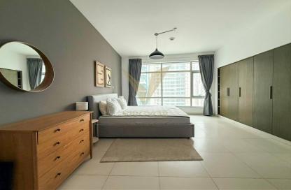 Apartment - 2 Bedrooms - 3 Bathrooms for rent in The Lofts West - The Lofts - Downtown Dubai - Dubai