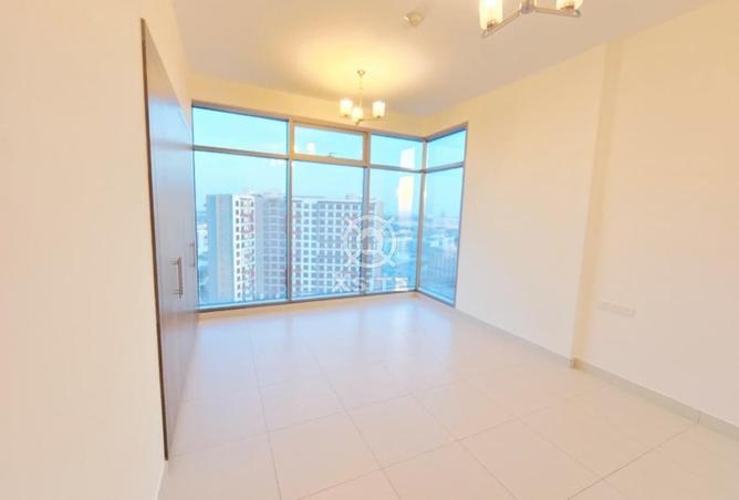 56549245 - صورة العقار 2