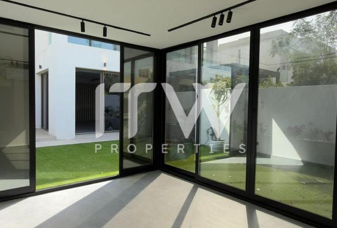 16258311 - Property Image 2