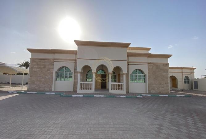 2PE0BfZnK9w - Property Main Image