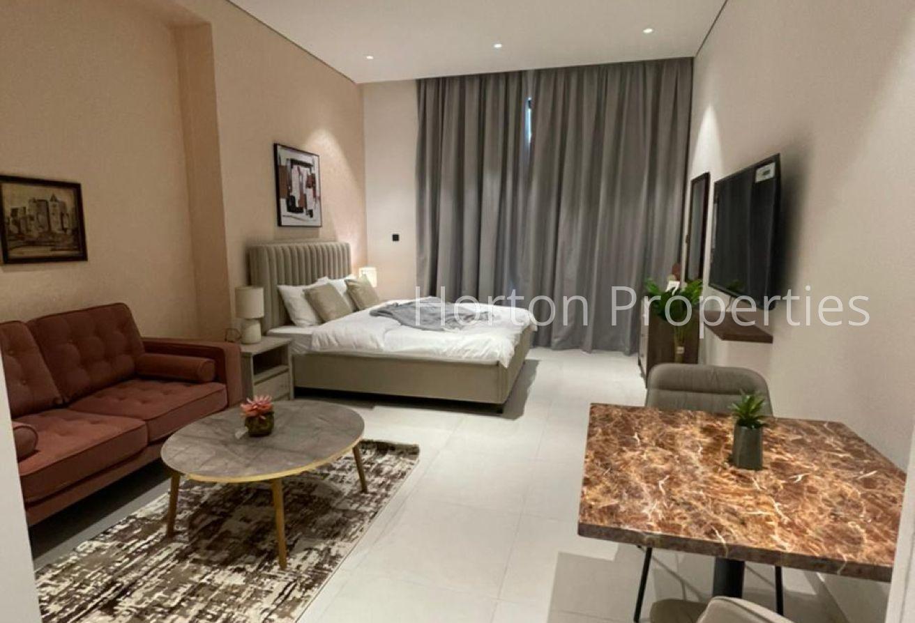 COMMUNITY VIEW I FULLY FURNISHED I READY TO MOVE photo 2