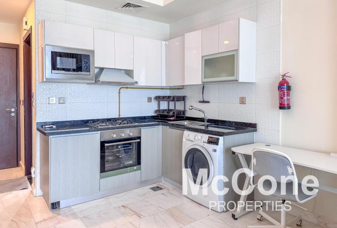 81534427 - Property Image 3