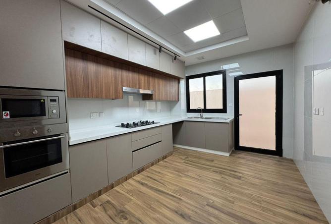 96935354 - Property Image 3