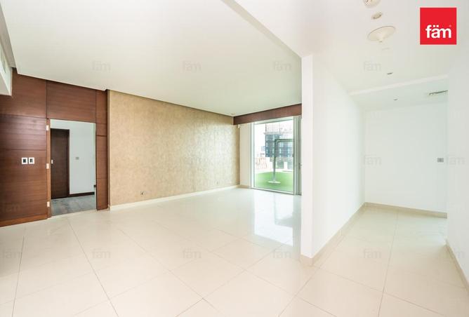 70698099 - Property Image 2