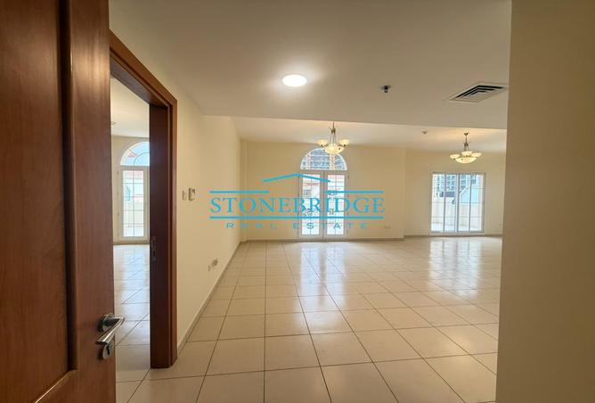 70266532 - صورة العقار 2