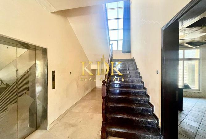 75401547 - Property Image 3