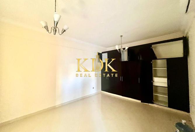 75401547 - Property Image 2