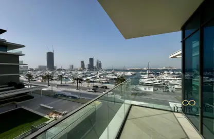 Apartment - 2 Bedrooms - 2 Bathrooms for rent in Seagate Building 2 - Seagate - Mina Rashid - Dubai