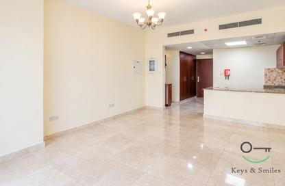 Apartment - Studio - 1 for rent in Safeer Tower 2 - Safeer Towers - Business Bay - Dubai Apartment - Studio - 1 for rent in Safeer Tower 2 - Safeer Towers - Business Bay - Dubai
