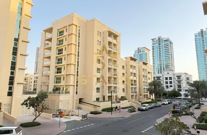 Apartment - 1 Bedroom - 2 Bathrooms for rent in Al Thayyal 4 - Al Thayyal - Greens - Dubai
