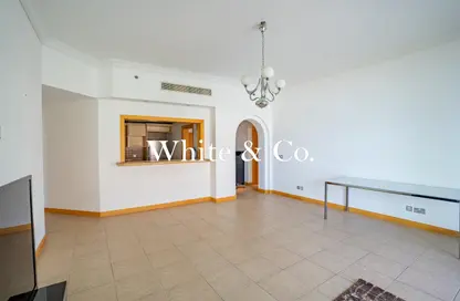 شقة - 2 غرف نوم - 3 حمامات للبيع في الخوشكار - مساكن شور لاين - نخلة جميرا - دبي