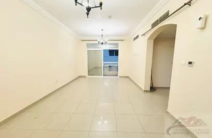 Apartment - 1 Bedroom - 2 Bathrooms for rent in Muwaileh 29 Building - Muwaileh - Sharjah