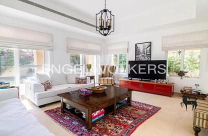 Villa - 4 - 4 for rent in Alvorada 3 - Alvorada - Arabian Ranches - Dubai