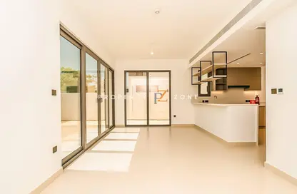 Townhouse - 5 Bedrooms - 5 Bathrooms for rent in Aura Gardens - Tilal Al Ghaf - Dubai