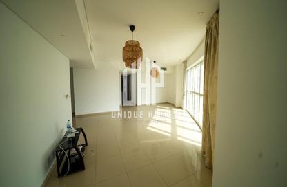 Apartment - 2 Bedrooms - 3 Bathrooms for rent in RAK Tower - Marina Square - Al Reem Island - Abu Dhabi