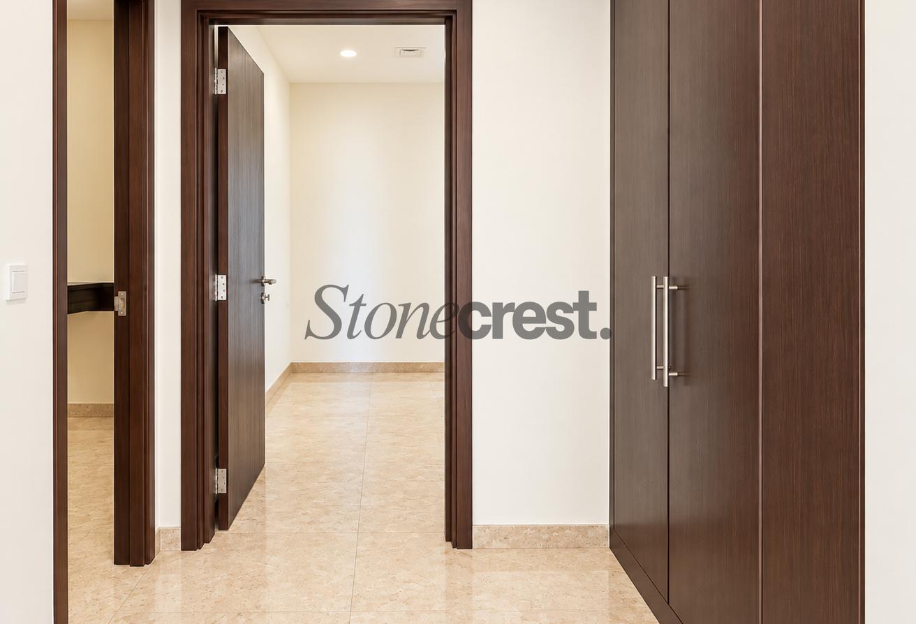 Maids Room | Vacant Nov | 3 Cheques | Lake Views photo 7