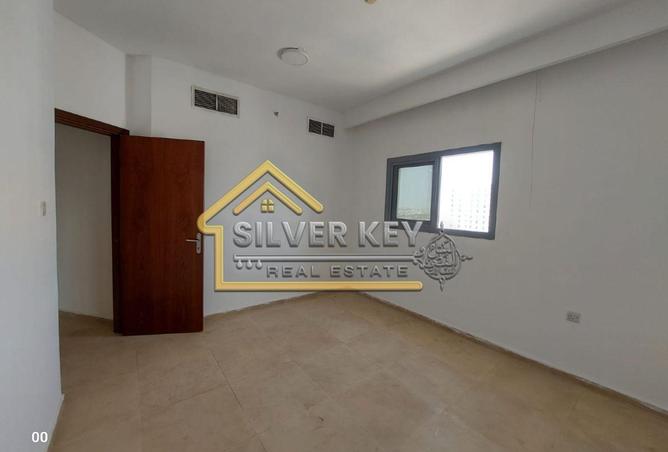 79385102 - Property Image 2