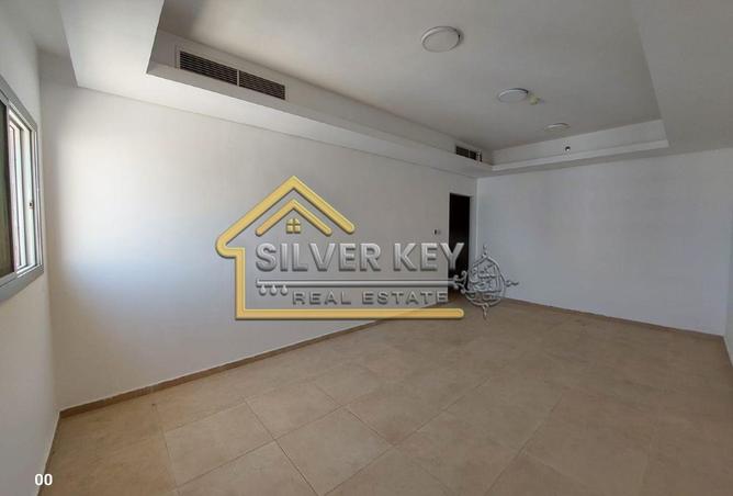 79385102 - Property Image 3