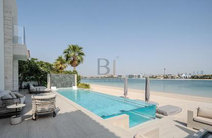 Villa - 5 Bedrooms - 6 Bathrooms for sale in Garden Homes Frond D - Garden Homes - Palm Jumeirah - Dubai