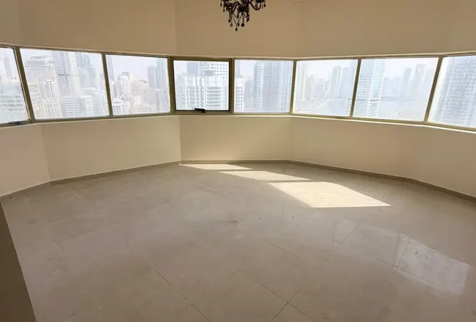 157351108 - Property Image 2