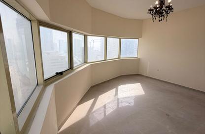 Apartment - 3 - 4 for sale in Al Khan - Sharjah