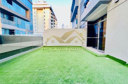 Apartment - 1 - 1 for rent in Jumeirah Garden City - Al Satwa - Dubai