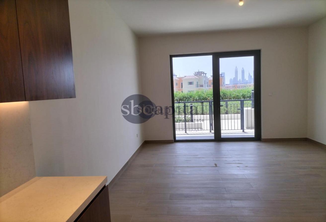 BURJ KHALIFA VIEW | READY TO MOVE | SPACIOUS photo 17