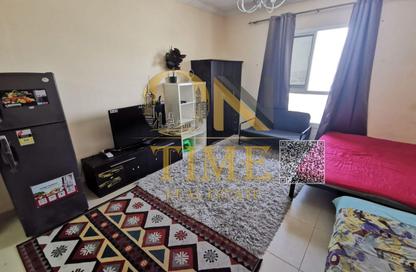 Apartment - Studio - 1 Bathroom for rent in Jasmine Towers - Garden City - Ajman