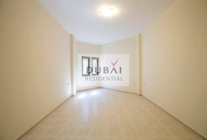 71124110 - Property Main Image