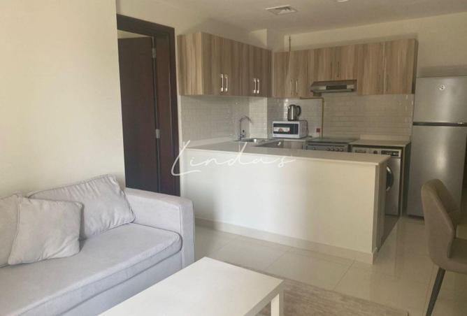 Canal View | Furnished | Mid Floor photo 3
