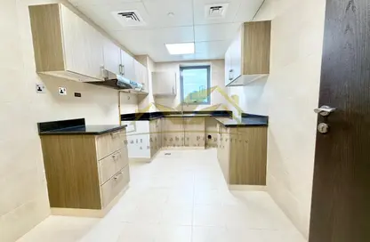 Apartment - 2 Bedrooms - 4 Bathrooms for rent in Jumeirah Garden City - Al Satwa - Dubai