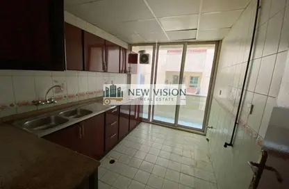 شقة - غرفة نوم - 2 حمامات للايجار في شارع التعاون - التعاون - الشارقة