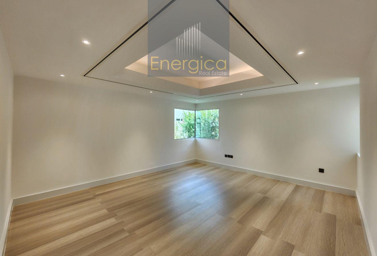 Fully Upgraded | Beach Front 4BR V | High Quality photo 10