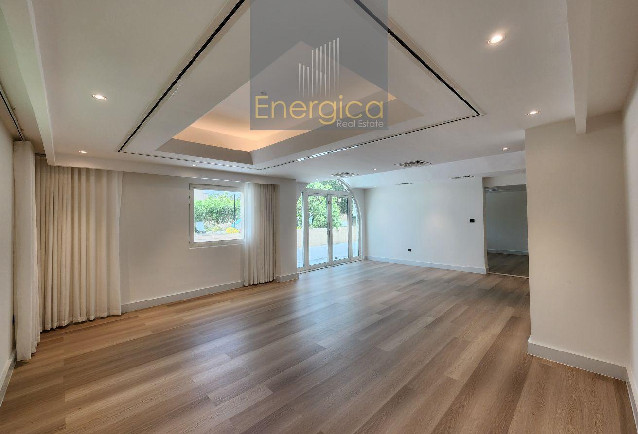 Fully Upgraded | Beach Front 4BR V | High Quality photo 4