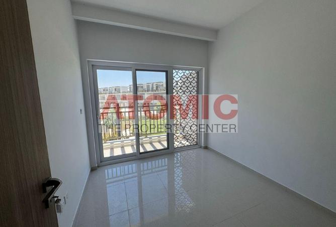 106848987 - Property Image 3