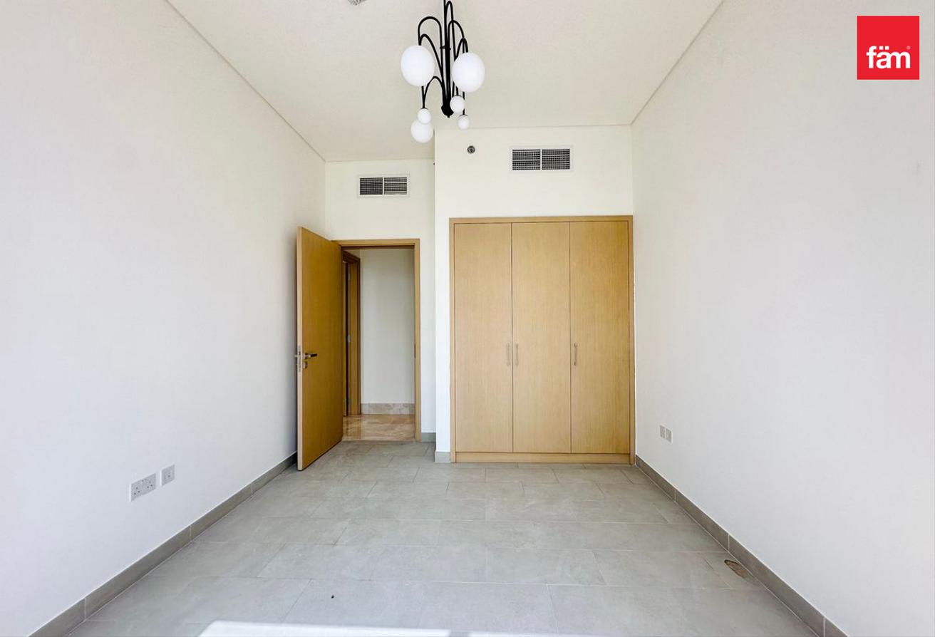Penthouse | Vacant | Luxurious | Creek & Burj View photo 26