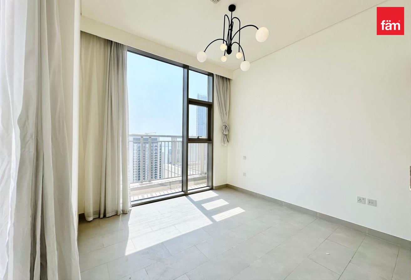 Penthouse | Vacant | Luxurious | Creek & Burj View photo 8