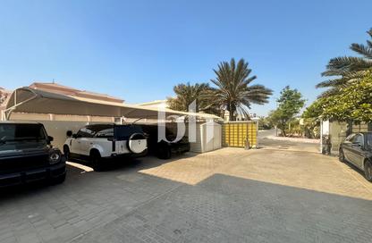 Villa - 4 - 5 for rent in Al Quoz 1 Villas - Al Quoz 1 - Al Quoz - Dubai
